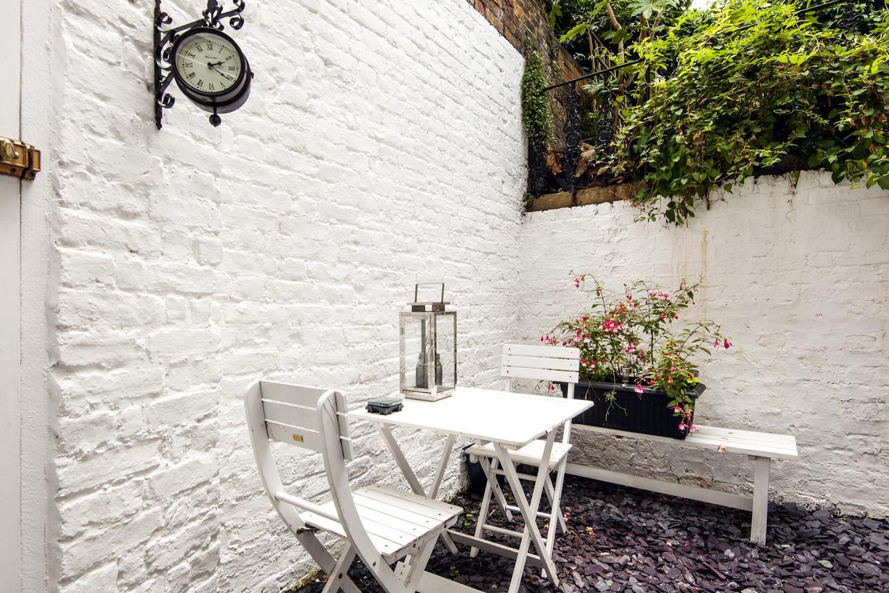 Modern Kensington Home Near Kensington Palace Лондон Экстерьер фото