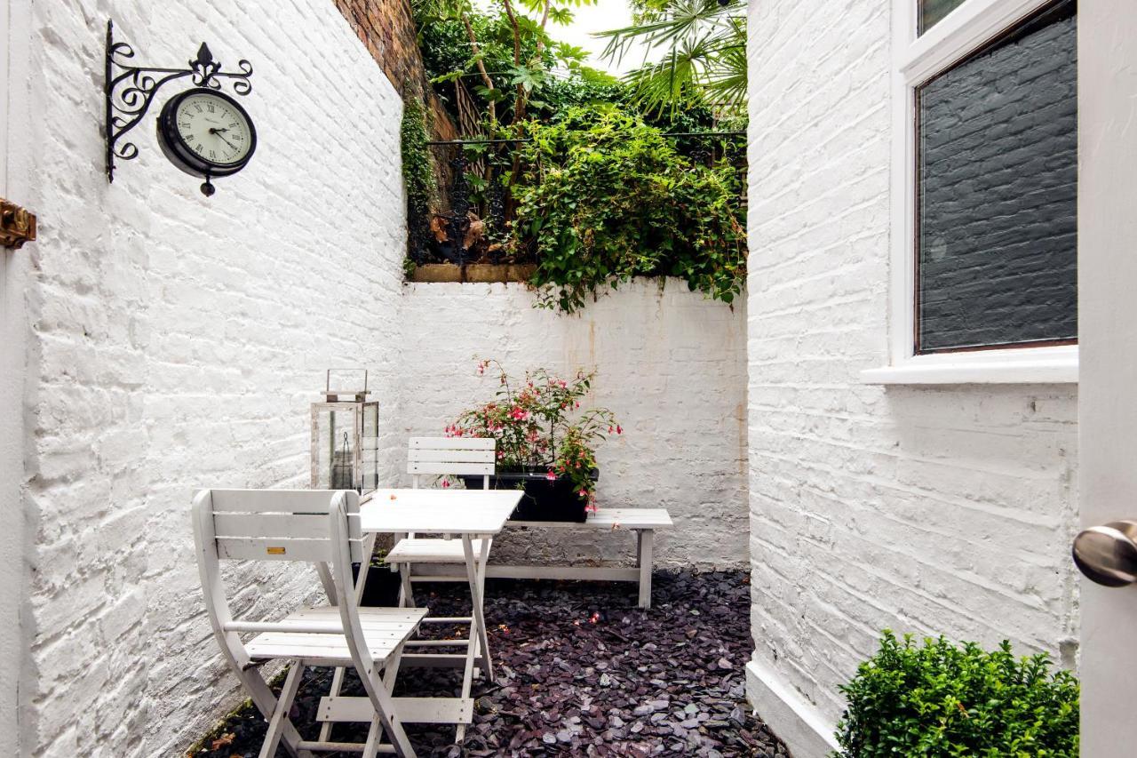 Modern Kensington Home Near Kensington Palace Лондон Экстерьер фото