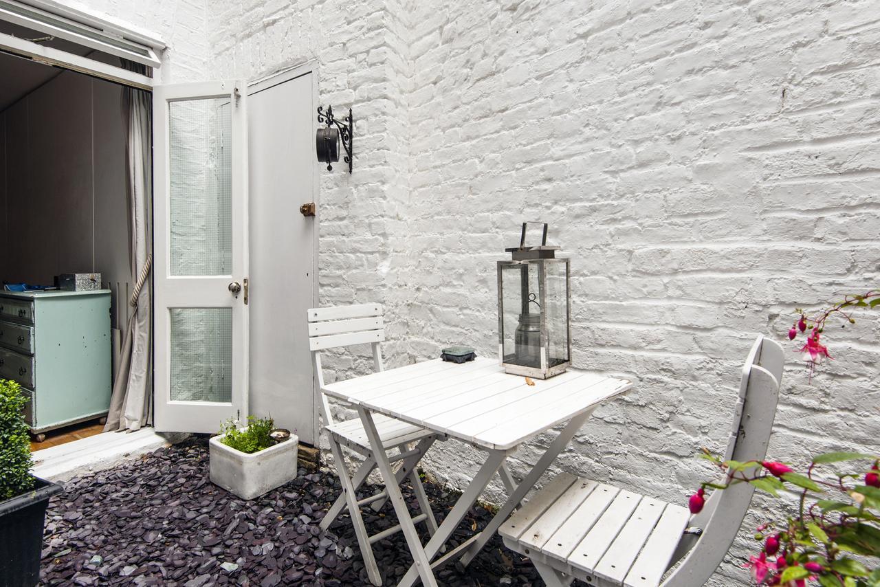 Modern Kensington Home Near Kensington Palace Лондон Экстерьер фото