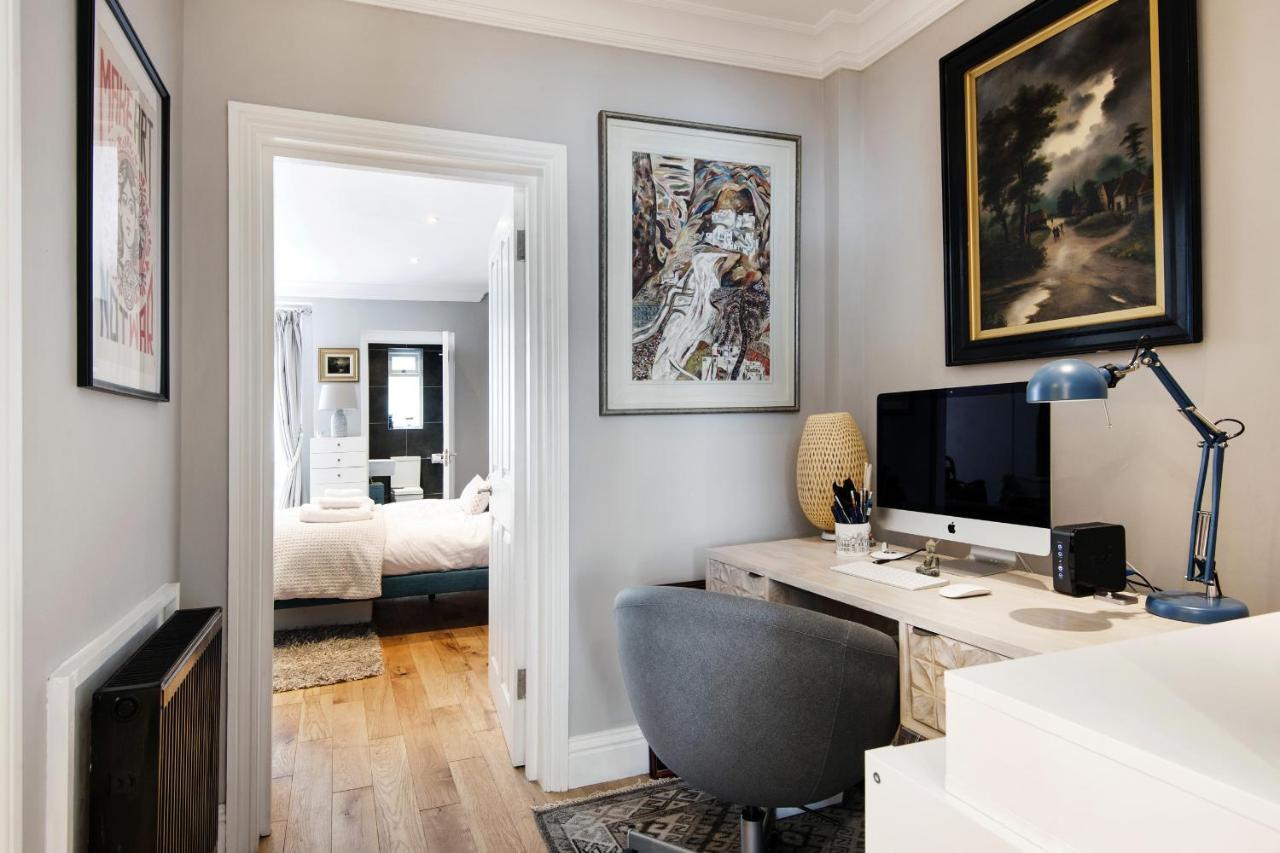 Modern Kensington Home Near Kensington Palace Лондон Экстерьер фото