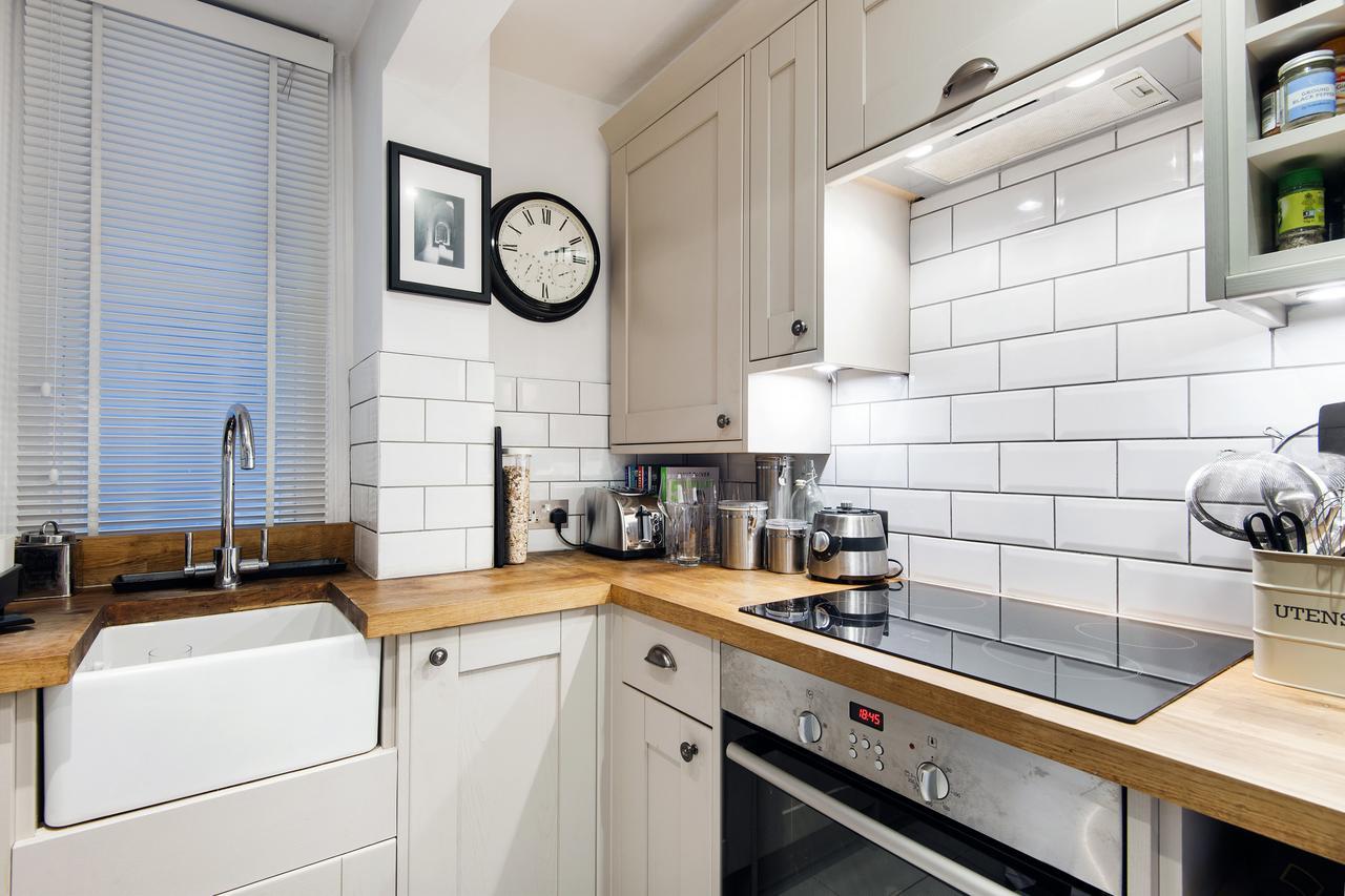 Modern Kensington Home Near Kensington Palace Лондон Экстерьер фото